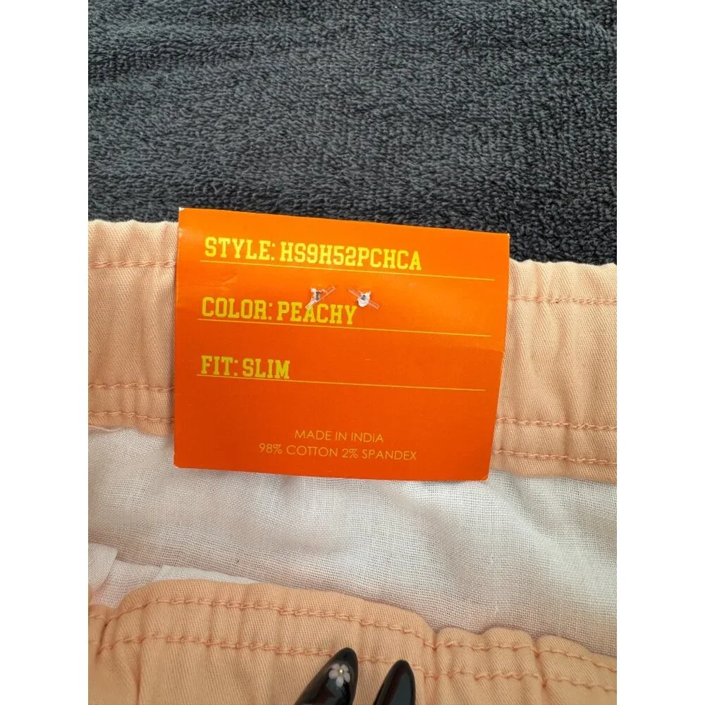 Huntington Mens Lightweight Peach Stretch Slim Fit Casual Shorts NWT